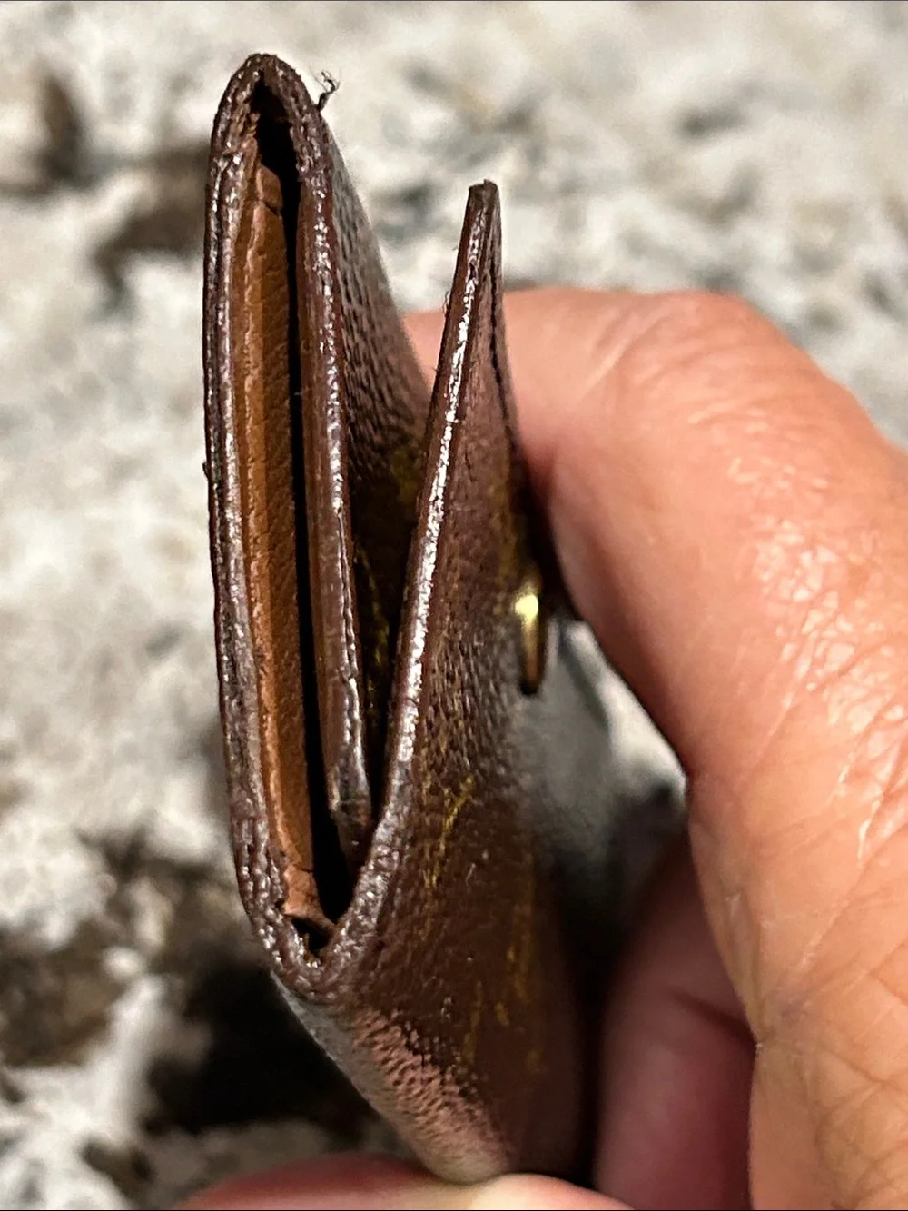 Louis Vuitton compact key